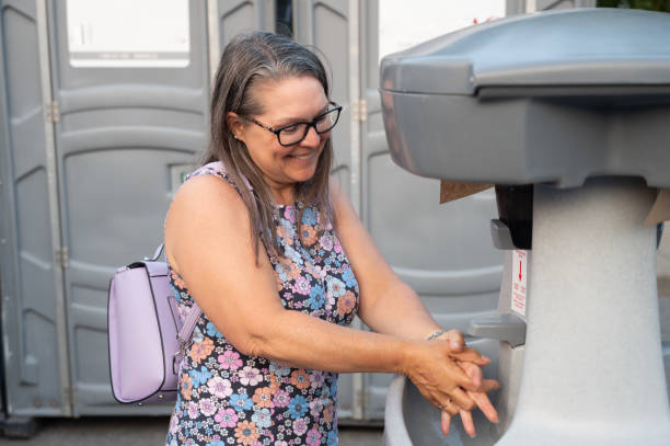 Best Portable sink rental  in Salida Del Sol Estates, TX